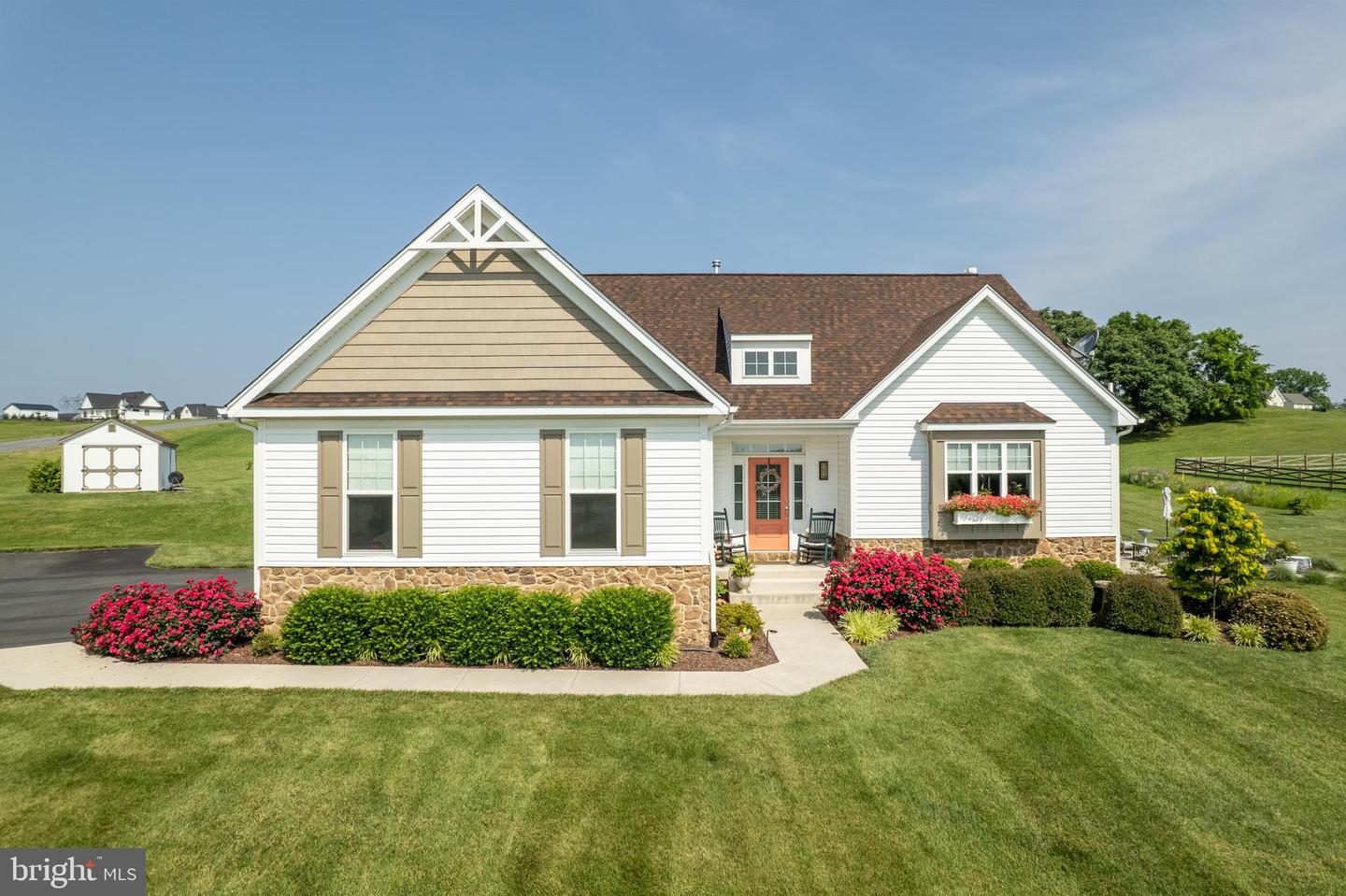 110 CHANTERELLE CT, STEPHENS CITY, Virginia 22655, 3 Bedrooms Bedrooms, ,2 BathroomsBathrooms,Residential,For sale,110 CHANTERELLE CT,VAFV2034800 MLS # VAFV2034800