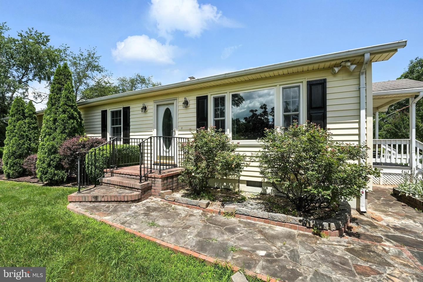 BEALETON, Virginia 22712, 3 Bedrooms Bedrooms, ,2 BathroomsBathrooms,Residential,For sale,VAFQ2017006 MLS # VAFQ2017006
