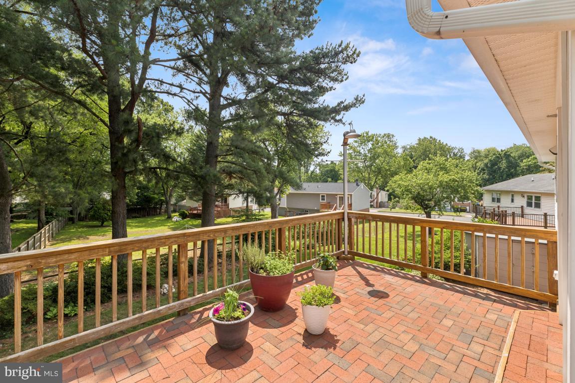 13229 DELANEY RD, WOODBRIDGE, Virginia 22193, 5 Bedrooms Bedrooms, ,3 BathroomsBathrooms,Residential,For sale,13229 DELANEY RD,VAPW2096794 MLS # VAPW2096794