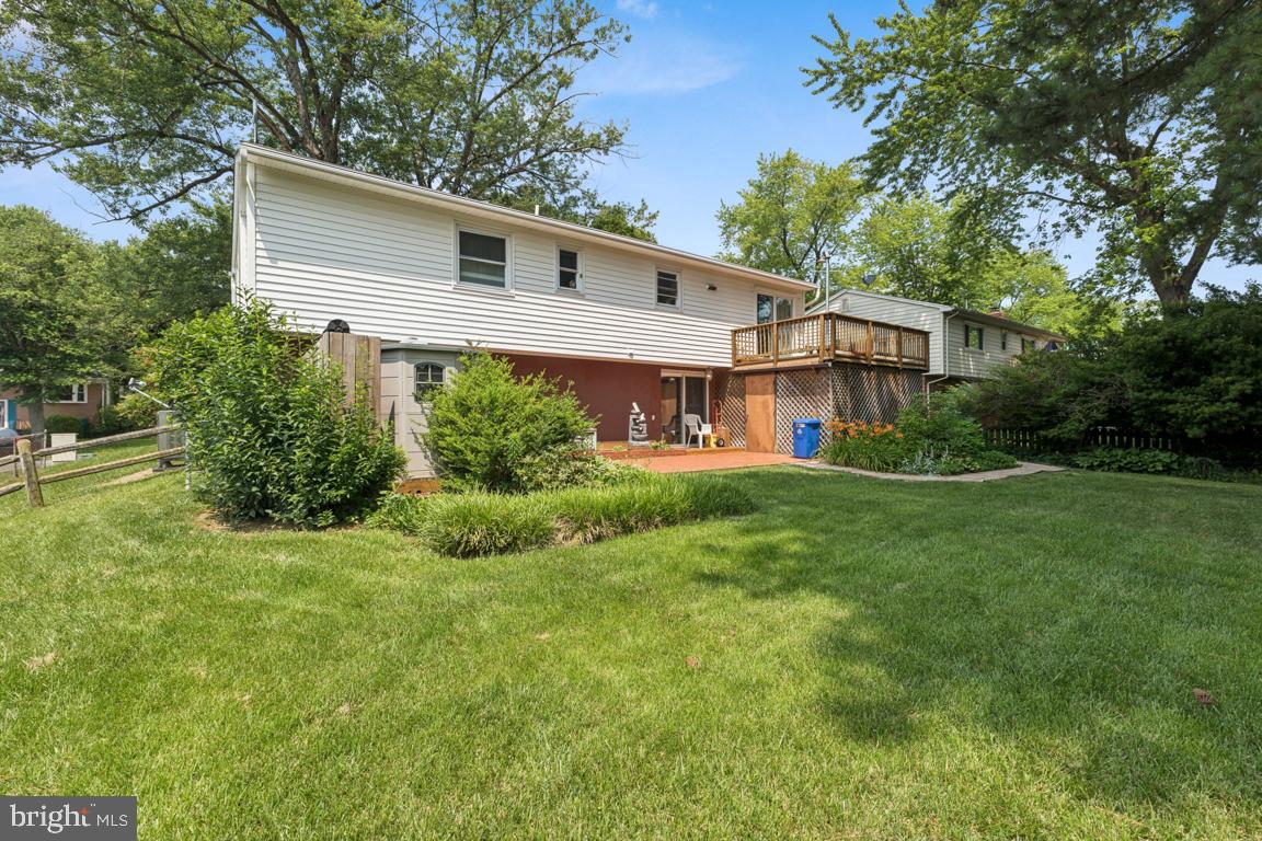 13229 DELANEY RD, WOODBRIDGE, Virginia 22193, 5 Bedrooms Bedrooms, ,3 BathroomsBathrooms,Residential,For sale,13229 DELANEY RD,VAPW2096794 MLS # VAPW2096794