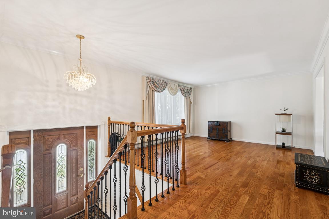 13229 DELANEY RD, WOODBRIDGE, Virginia 22193, 5 Bedrooms Bedrooms, ,3 BathroomsBathrooms,Residential,For sale,13229 DELANEY RD,VAPW2096794 MLS # VAPW2096794