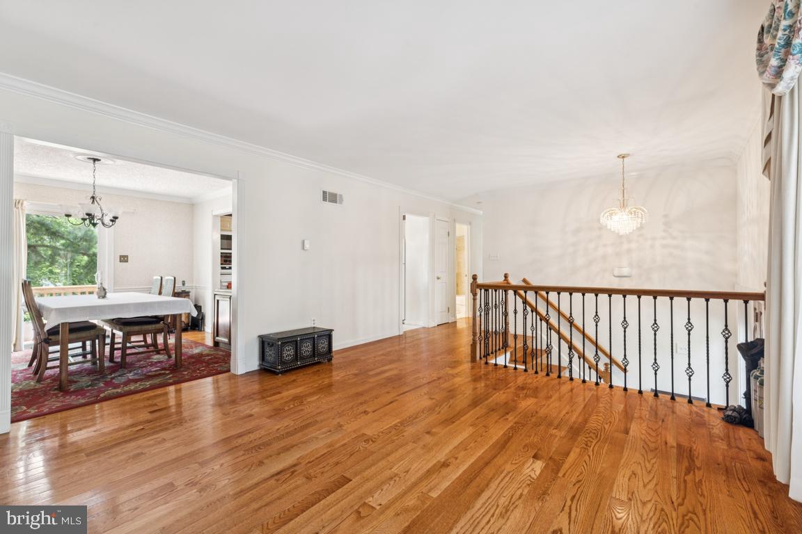 13229 DELANEY RD, WOODBRIDGE, Virginia 22193, 5 Bedrooms Bedrooms, ,3 BathroomsBathrooms,Residential,For sale,13229 DELANEY RD,VAPW2096794 MLS # VAPW2096794