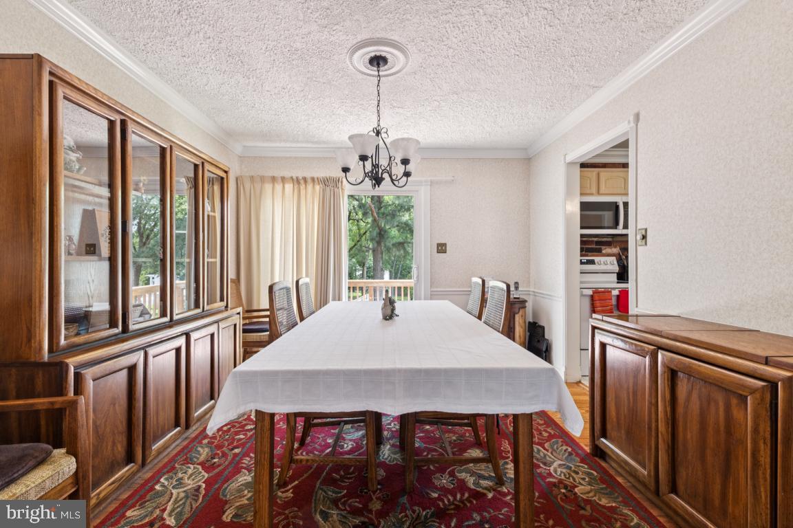 13229 DELANEY RD, WOODBRIDGE, Virginia 22193, 5 Bedrooms Bedrooms, ,3 BathroomsBathrooms,Residential,For sale,13229 DELANEY RD,VAPW2096794 MLS # VAPW2096794