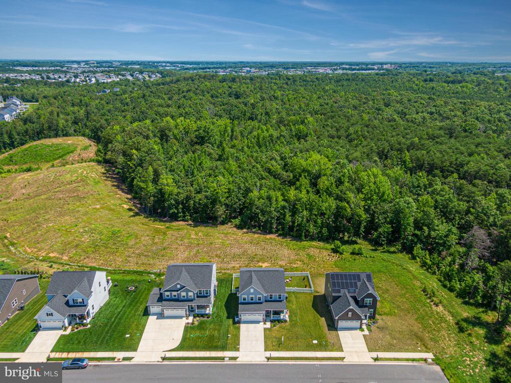 8903 MAPLE RUN DR, FREDERICKSBURG, Virginia 22407, 5 Bedrooms Bedrooms, ,3 BathroomsBathrooms,Residential,8903 MAPLE RUN DR,VASP2034118 MLS # VASP2034118