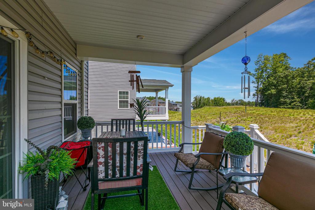 8903 MAPLE RUN DR, FREDERICKSBURG, Virginia 22407, 5 Bedrooms Bedrooms, ,3 BathroomsBathrooms,Residential,8903 MAPLE RUN DR,VASP2034118 MLS # VASP2034118