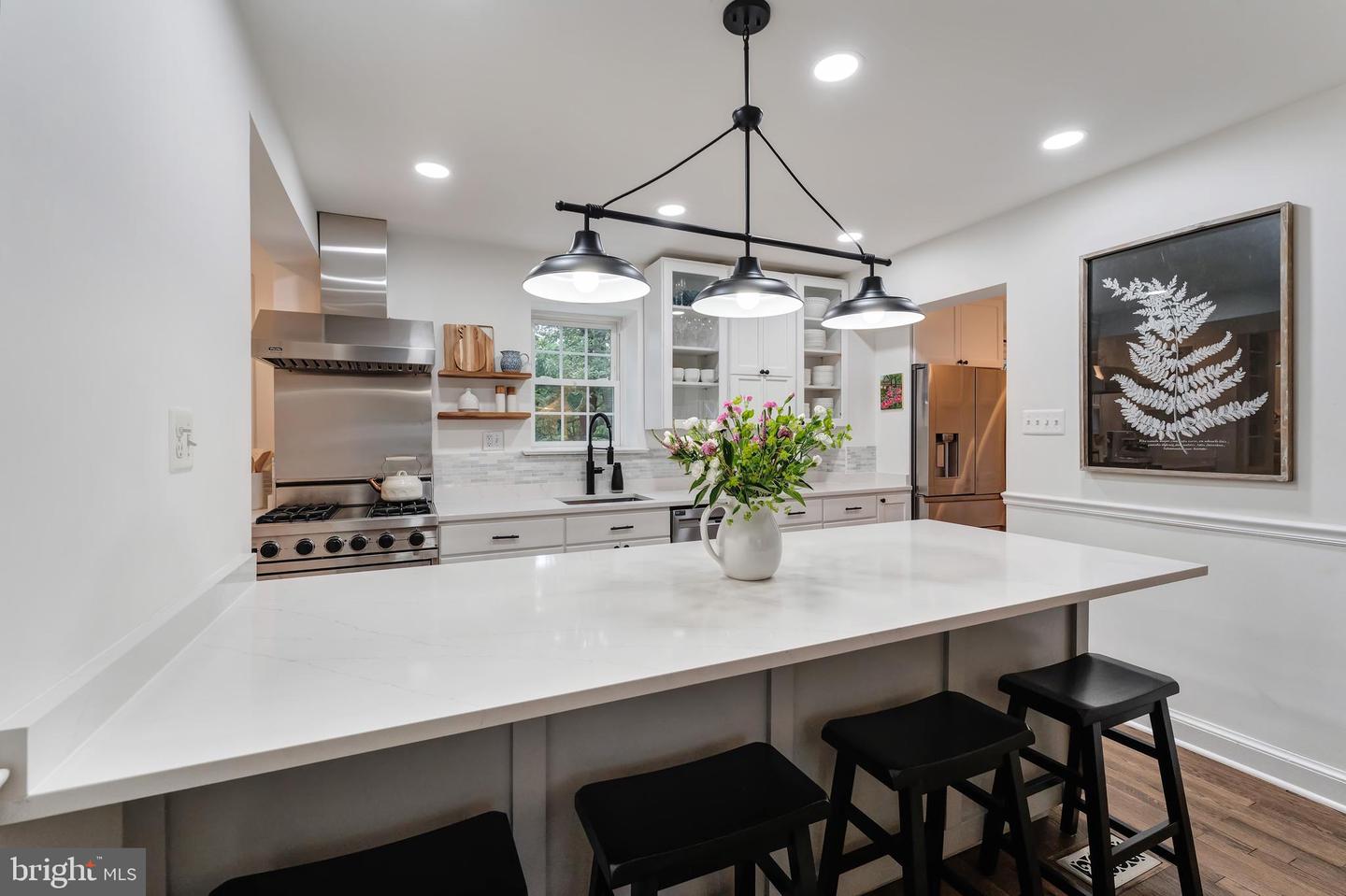 2408 N UPSHUR ST, ARLINGTON, Virginia 22207, 4 Bedrooms Bedrooms, ,3 BathroomsBathrooms,Residential,For sale,2408 N UPSHUR ST,VAAR2059064 MLS # VAAR2059064