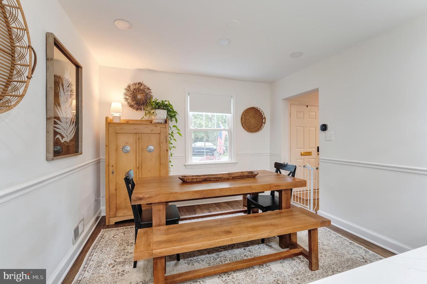 2408 N UPSHUR ST, ARLINGTON, Virginia 22207, 4 Bedrooms Bedrooms, ,3 BathroomsBathrooms,Residential,For sale,2408 N UPSHUR ST,VAAR2059064 MLS # VAAR2059064