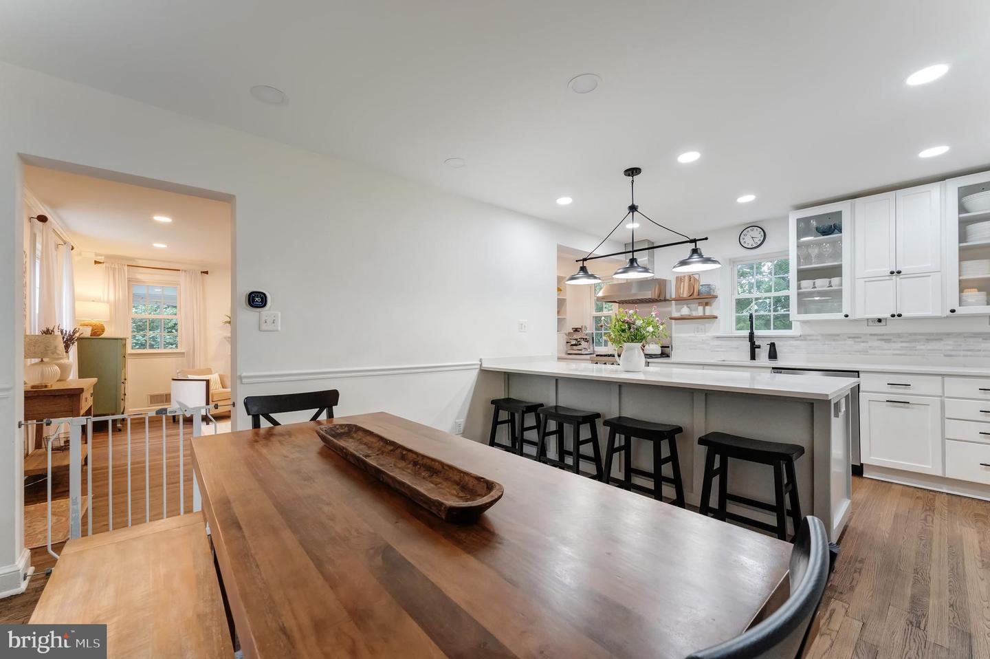 2408 N UPSHUR ST, ARLINGTON, Virginia 22207, 4 Bedrooms Bedrooms, ,3 BathroomsBathrooms,Residential,For sale,2408 N UPSHUR ST,VAAR2059064 MLS # VAAR2059064