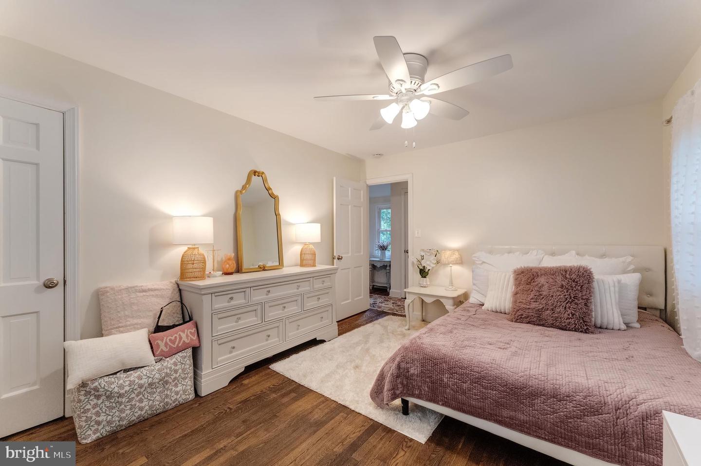 2408 N UPSHUR ST, ARLINGTON, Virginia 22207, 4 Bedrooms Bedrooms, ,3 BathroomsBathrooms,Residential,For sale,2408 N UPSHUR ST,VAAR2059064 MLS # VAAR2059064