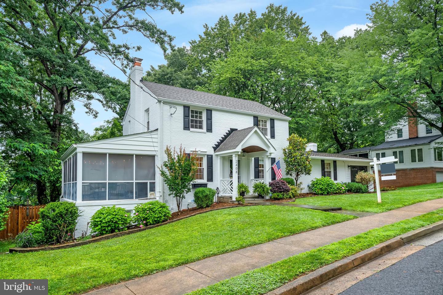 2408 N UPSHUR ST, ARLINGTON, Virginia 22207, 4 Bedrooms Bedrooms, ,3 BathroomsBathrooms,Residential,For sale,2408 N UPSHUR ST,VAAR2059064 MLS # VAAR2059064