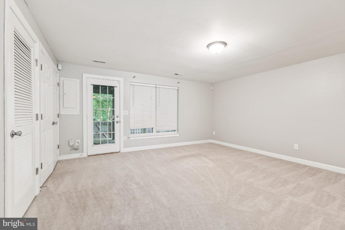 14186 MADRIGAL DR, WOODBRIDGE, Virginia 22193, 3 Bedrooms Bedrooms, ,2 BathroomsBathrooms,Residential,For sale,14186 MADRIGAL DR,VAPW2096826 MLS # VAPW2096826