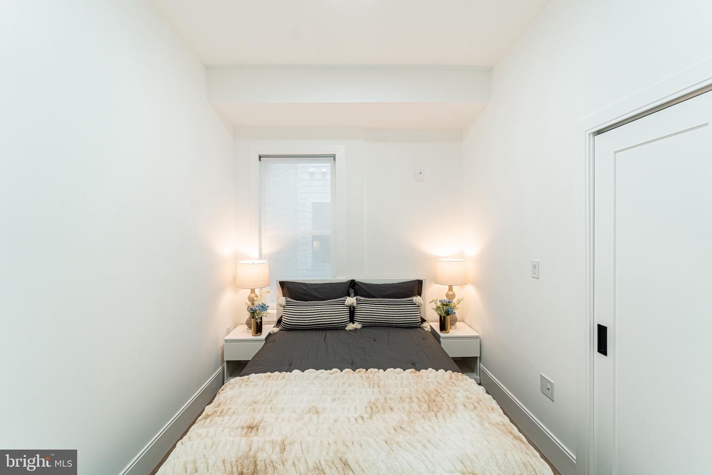 2517 ONTARIO RD NW #6, WASHINGTON, District Of Columbia 20009, 2 Bedrooms Bedrooms, ,1 BathroomBathrooms,Residential,For sale,2517 ONTARIO RD NW #6,DCDC2204900 MLS # DCDC2204900