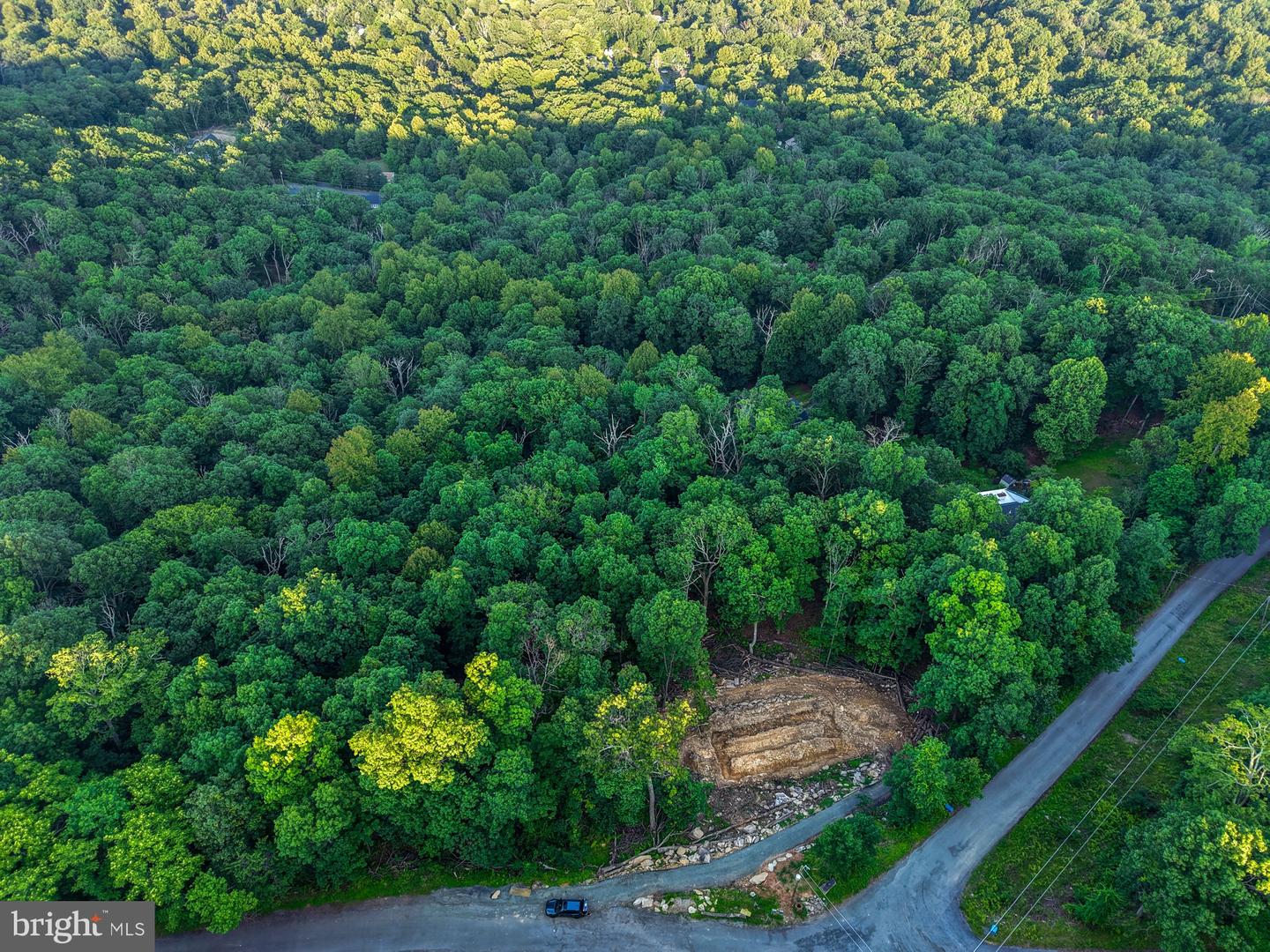 16316 SUMNEY DR, HAYMARKET, Virginia 20169, 3 Bedrooms Bedrooms, ,2 BathroomsBathrooms,Residential,For sale,16316 SUMNEY DR,VAPW2096964 MLS # VAPW2096964