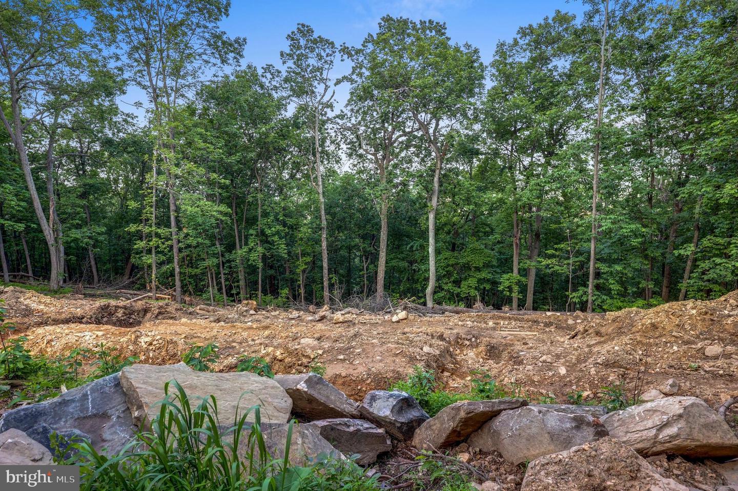 16316 SUMNEY DR, HAYMARKET, Virginia 20169, 3 Bedrooms Bedrooms, ,2 BathroomsBathrooms,Residential,For sale,16316 SUMNEY DR,VAPW2096964 MLS # VAPW2096964