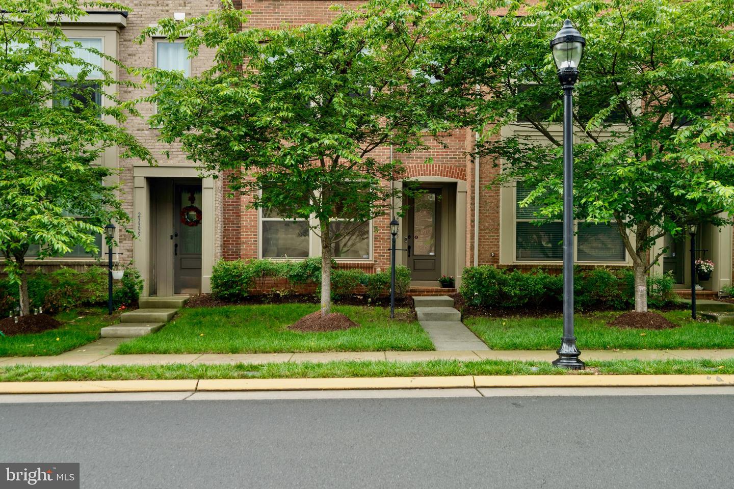 23393 EPPERSON SQ, BRAMBLETON, Virginia 20148, 3 Bedrooms Bedrooms, ,3 BathroomsBathrooms,Residential,For sale,23393 EPPERSON SQ,VALO2099480 MLS # VALO2099480