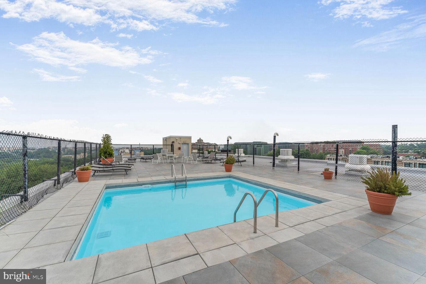 2829 CONNECTICUT AVE NW #706, WASHINGTON, District Of Columbia 20008, ,1 BathroomBathrooms,Residential,For sale,2829 CONNECTICUT AVE NW #706,DCDC2205550 MLS # DCDC2205550