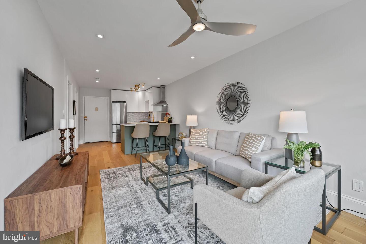 2829 CONNECTICUT AVE NW #706, WASHINGTON, District Of Columbia 20008, ,1 BathroomBathrooms,Residential,For sale,2829 CONNECTICUT AVE NW #706,DCDC2205550 MLS # DCDC2205550