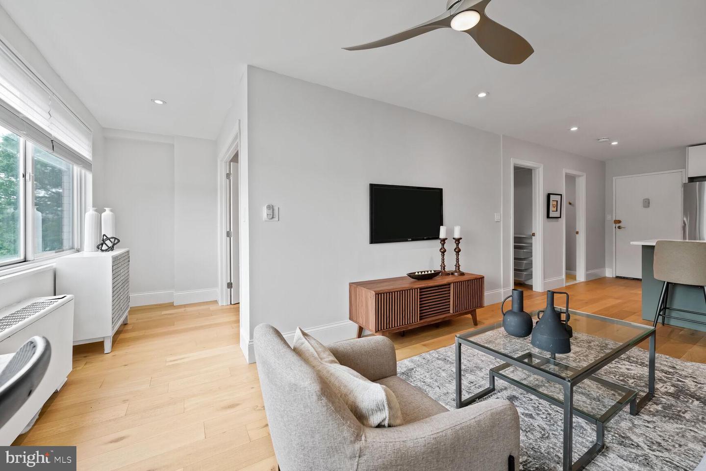 2829 CONNECTICUT AVE NW #706, WASHINGTON, District Of Columbia 20008, ,1 BathroomBathrooms,Residential,For sale,2829 CONNECTICUT AVE NW #706,DCDC2205550 MLS # DCDC2205550
