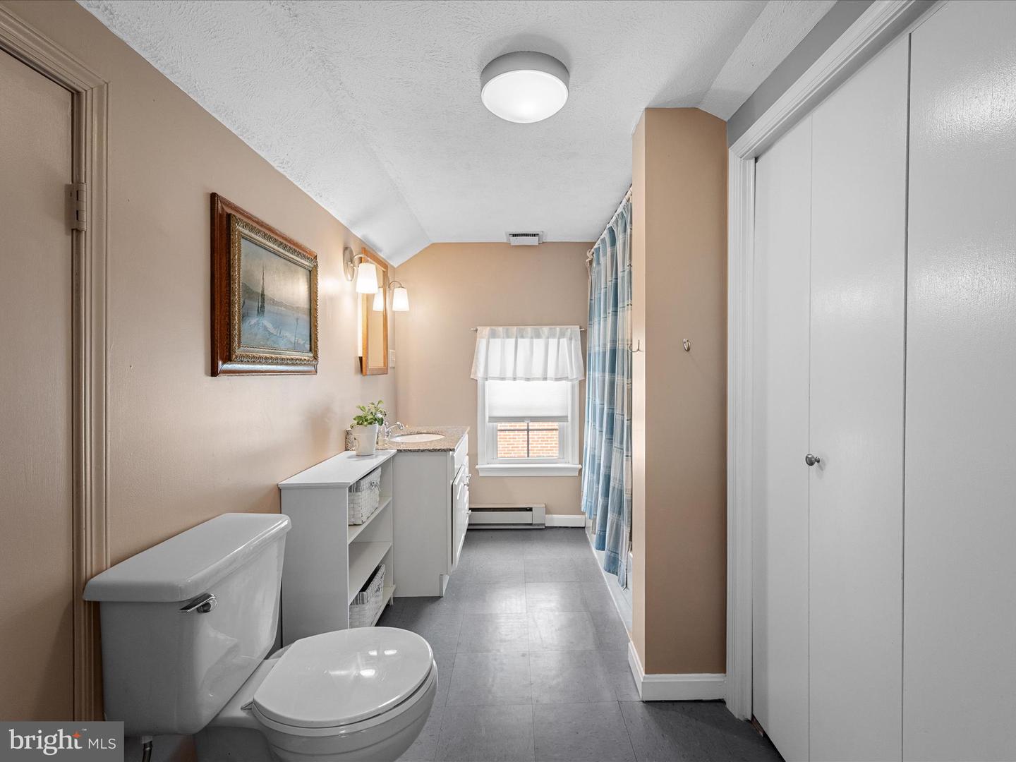 101 MORGAN ST, WINCHESTER, Virginia 22601, 4 Bedrooms Bedrooms, ,3 BathroomsBathrooms,Residential,For sale,101 MORGAN ST,VAWI2007958 MLS # VAWI2007958