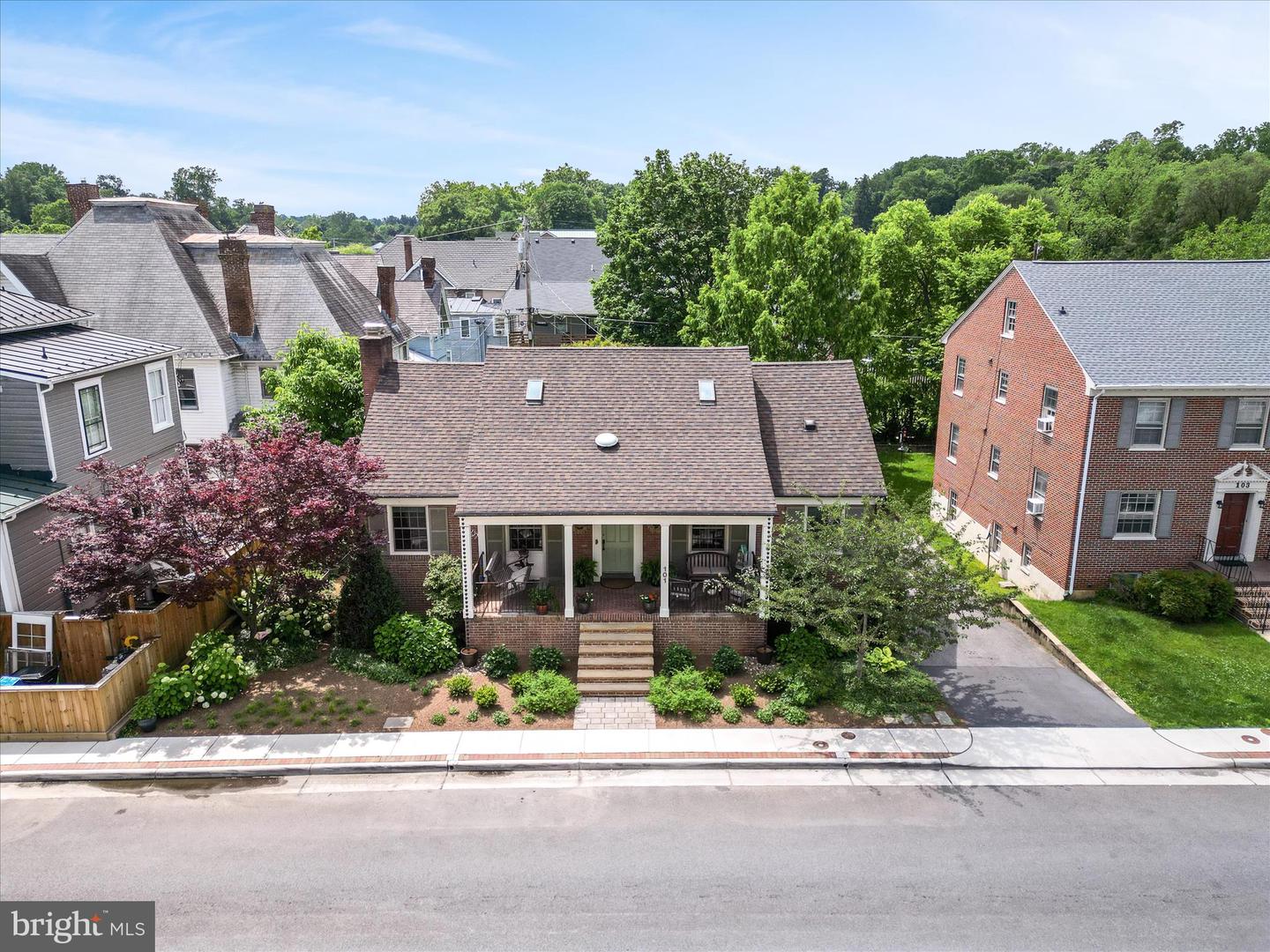 101 MORGAN ST, WINCHESTER, Virginia 22601, 4 Bedrooms Bedrooms, ,3 BathroomsBathrooms,Residential,For sale,101 MORGAN ST,VAWI2007958 MLS # VAWI2007958