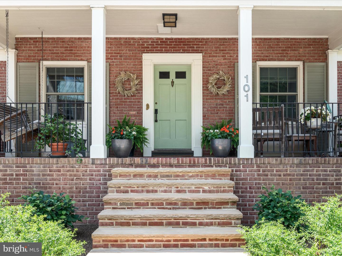 101 MORGAN ST, WINCHESTER, Virginia 22601, 4 Bedrooms Bedrooms, ,3 BathroomsBathrooms,Residential,For sale,101 MORGAN ST,VAWI2007958 MLS # VAWI2007958