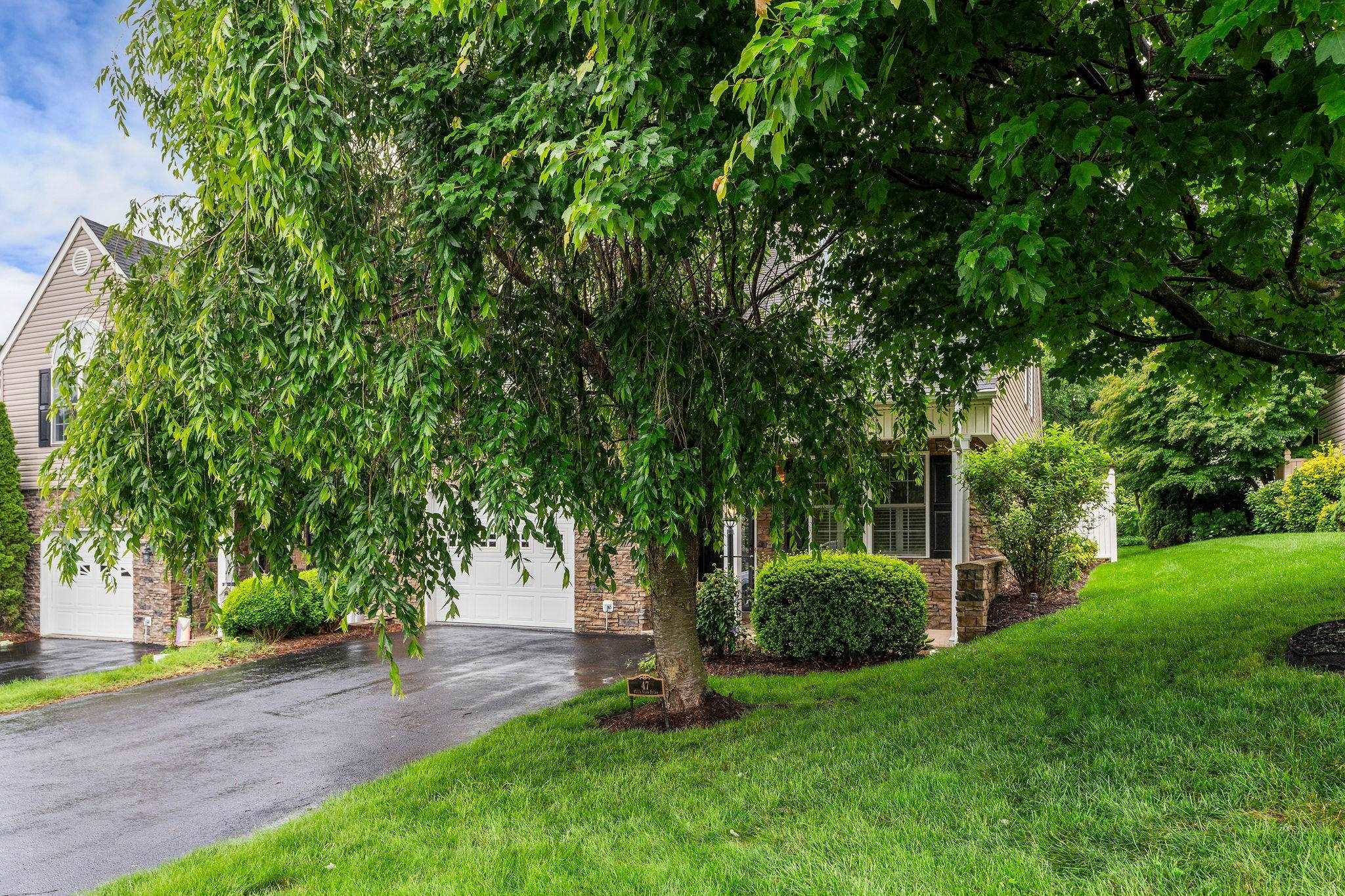 47 VILLA VIEW DR, STAUNTON, Virginia 24401, 3 Bedrooms Bedrooms, ,2 BathroomsBathrooms,Residential,47 VILLA VIEW DR,665110 MLS # 665110
