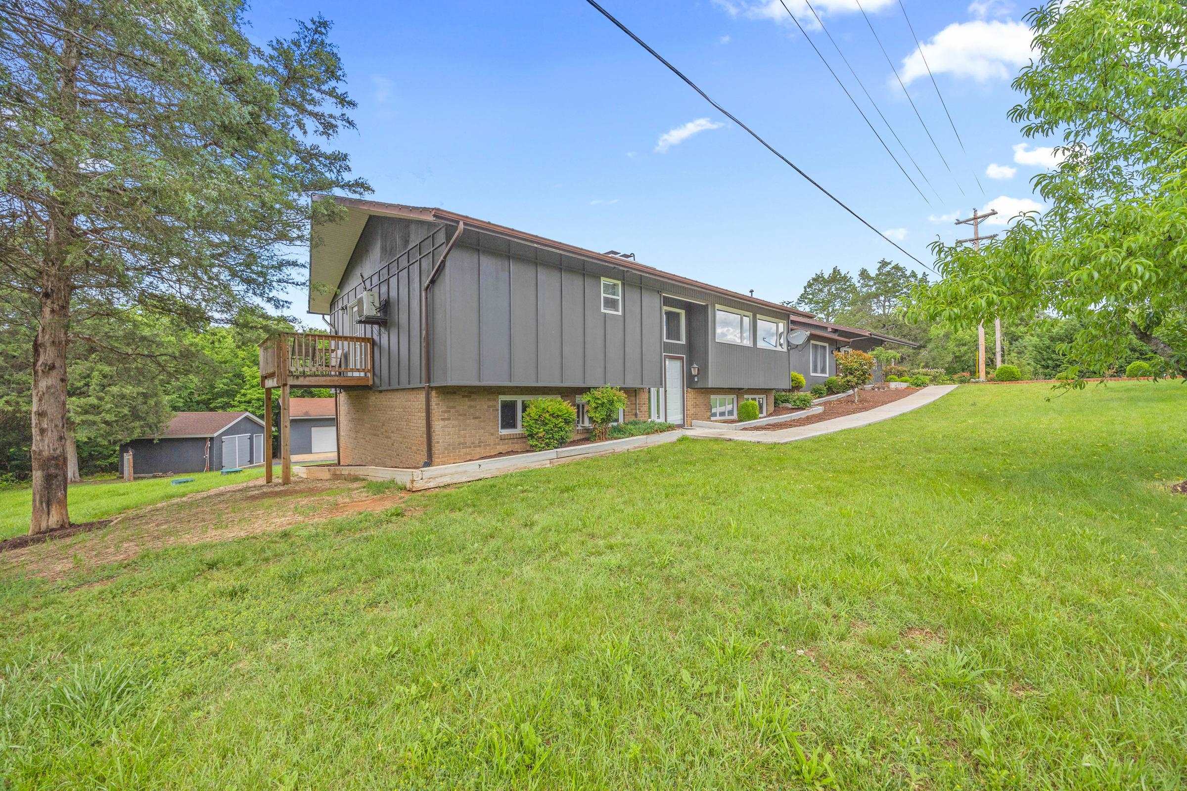 2370 US HWY 211 W, LURAY, Virginia 22835, 4 Bedrooms Bedrooms, ,3 BathroomsBathrooms,Residential,2370 US HWY 211 W,666042 MLS # 666042