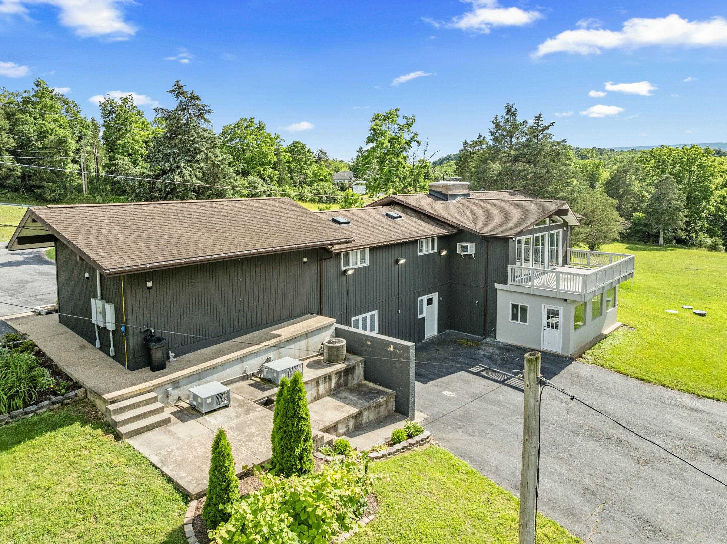2370 US HWY 211 W, LURAY, Virginia 22835, 4 Bedrooms Bedrooms, ,3 BathroomsBathrooms,Residential,2370 US HWY 211 W,666042 MLS # 666042