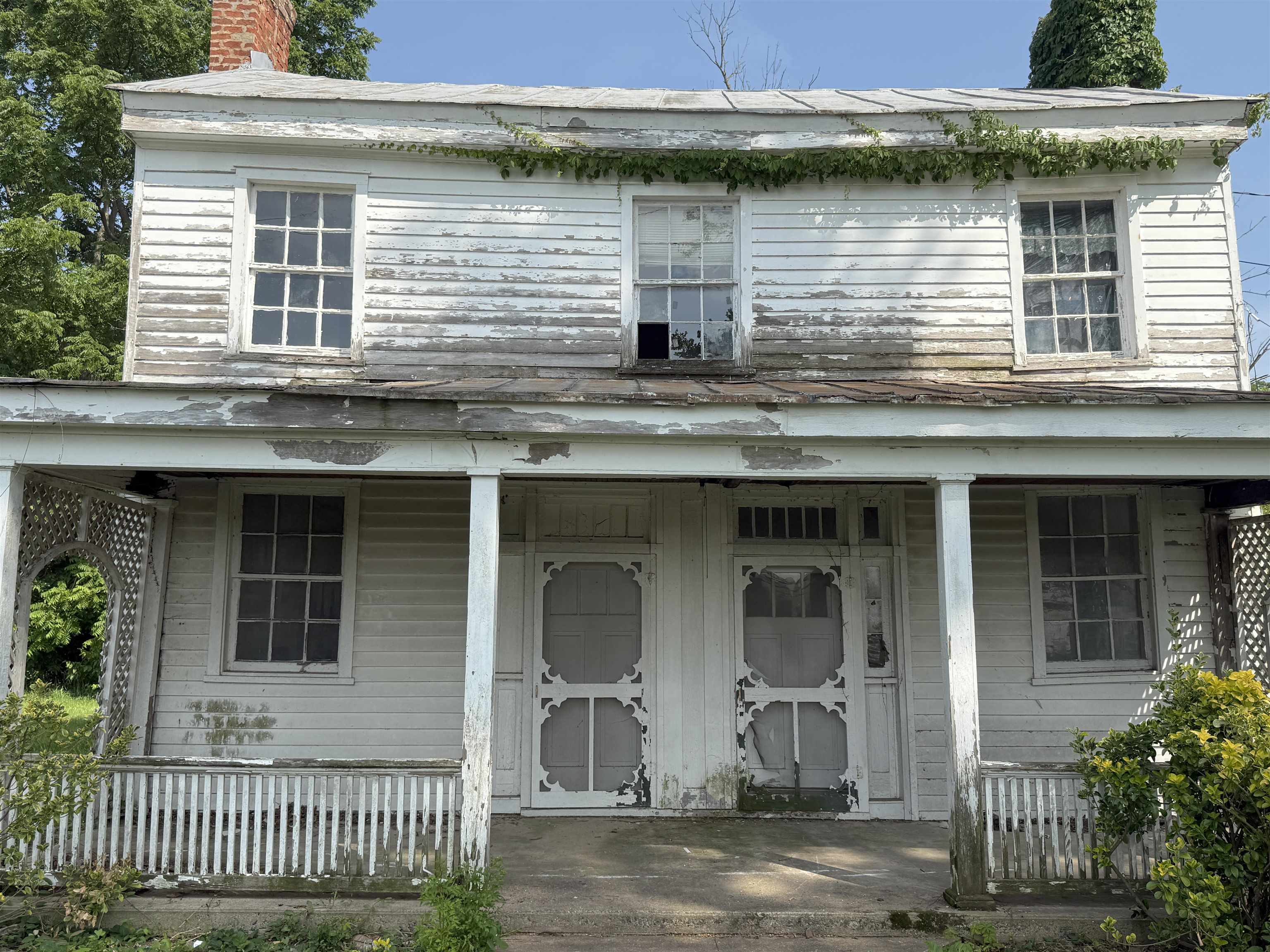505 BATTLEFIELD RD, FORT DEFIANCE, Virginia 24437, 2 Bedrooms Bedrooms, ,1 BathroomBathrooms,Residential,505 BATTLEFIELD RD,666043 MLS # 666043