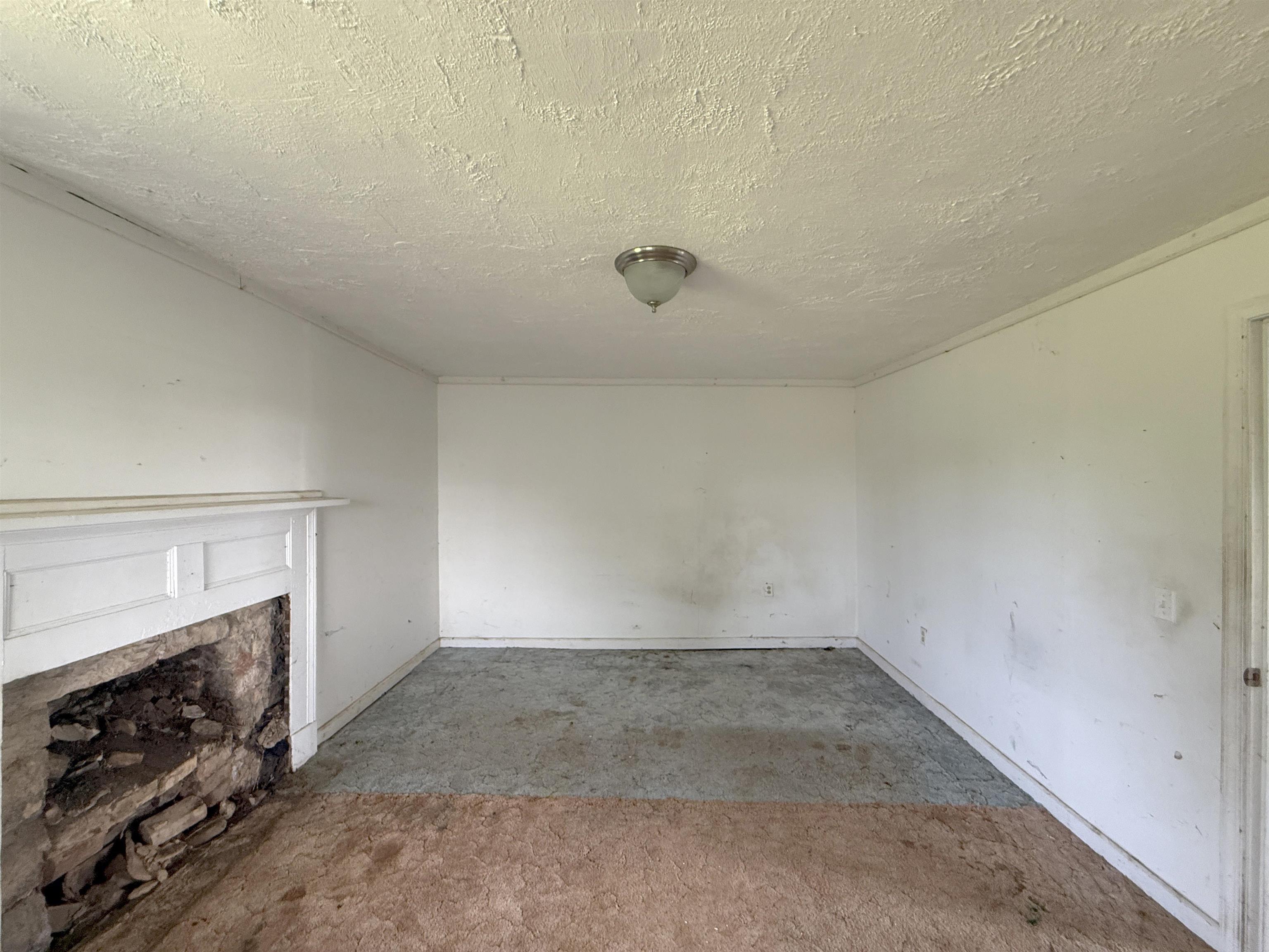 505 BATTLEFIELD RD, FORT DEFIANCE, Virginia 24437, 2 Bedrooms Bedrooms, ,1 BathroomBathrooms,Residential,505 BATTLEFIELD RD,666043 MLS # 666043