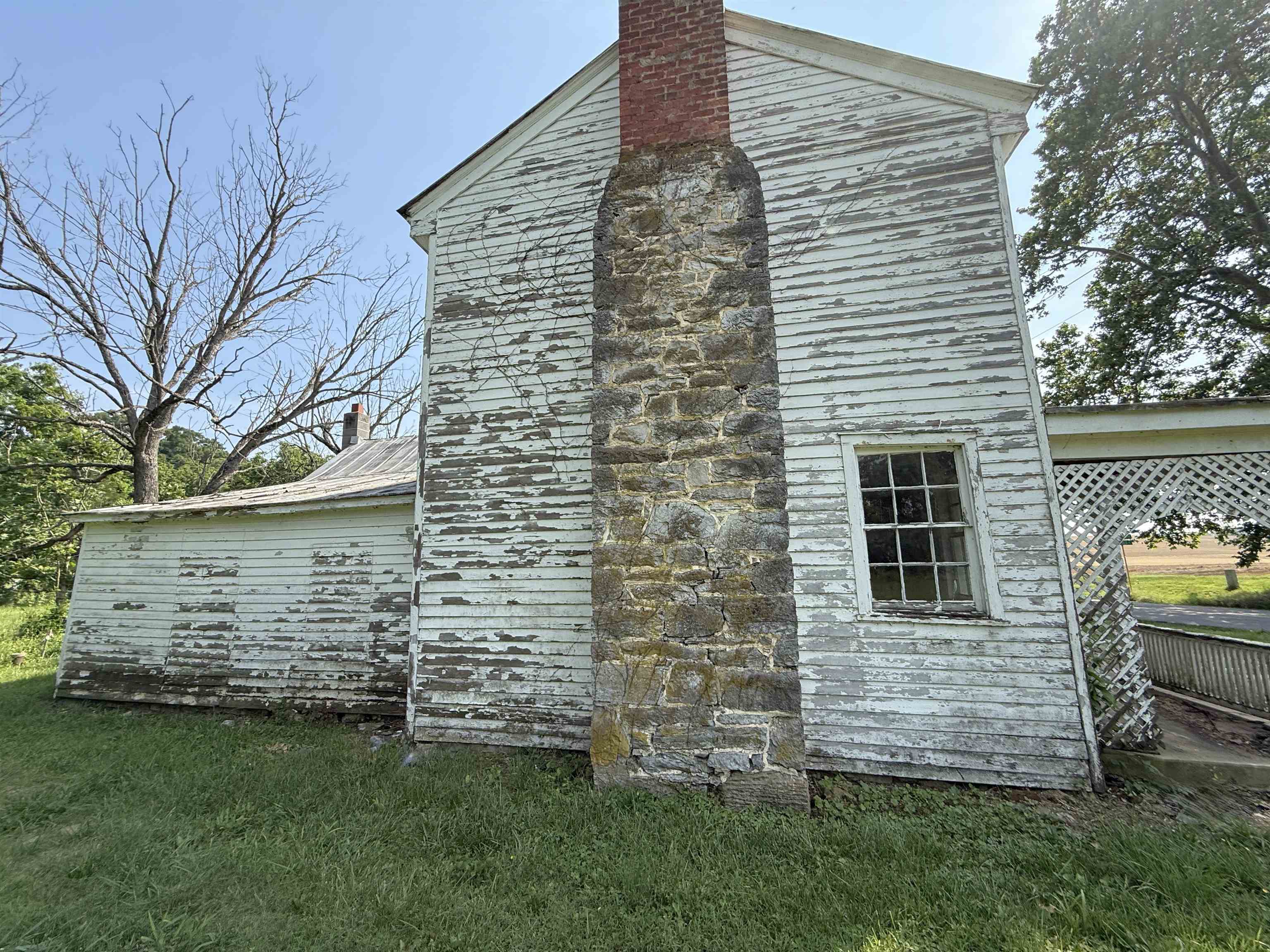 505 BATTLEFIELD RD, FORT DEFIANCE, Virginia 24437, 2 Bedrooms Bedrooms, ,1 BathroomBathrooms,Residential,505 BATTLEFIELD RD,666043 MLS # 666043