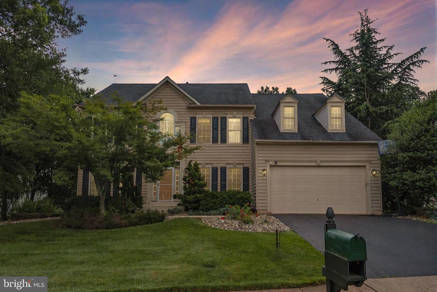 12655 ARTHUR GRAVES JR CT, BRISTOW, Virginia 20136, 5 Bedrooms Bedrooms, ,3 BathroomsBathrooms,Residential,For sale,12655 ARTHUR GRAVES JR CT,VAPW2097070 MLS # VAPW2097070