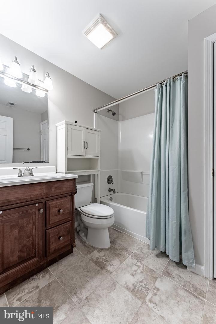12655 ARTHUR GRAVES JR CT, BRISTOW, Virginia 20136, 5 Bedrooms Bedrooms, ,3 BathroomsBathrooms,Residential,For sale,12655 ARTHUR GRAVES JR CT,VAPW2097070 MLS # VAPW2097070