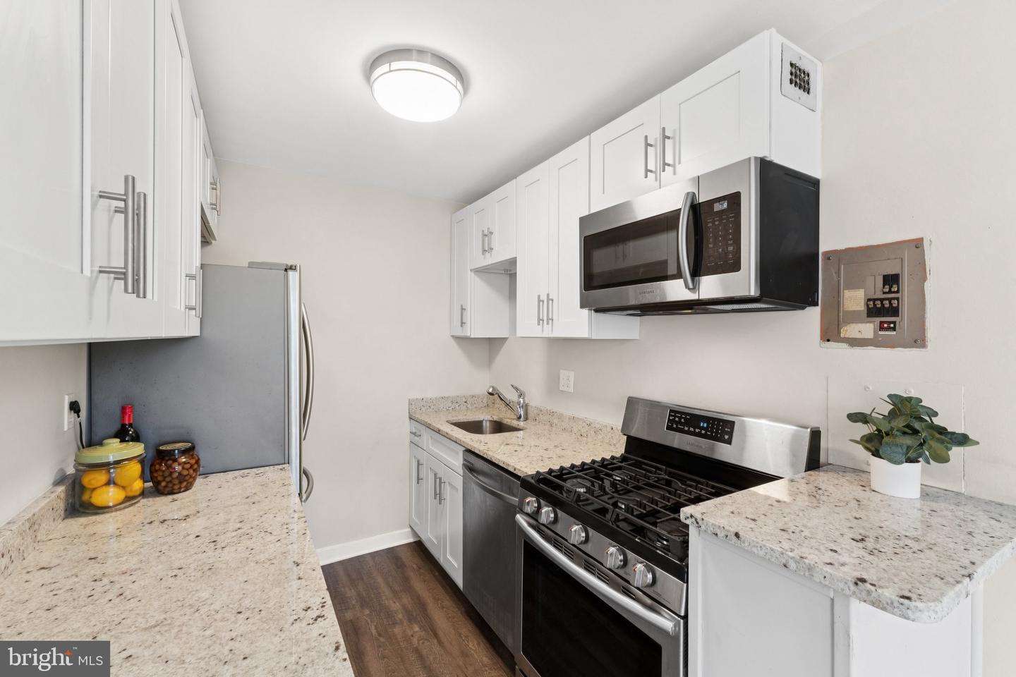 1200 S ARLINGTON RIDGE RD #505, ARLINGTON, Virginia 22202, 1 Bedroom Bedrooms, 4 Rooms Rooms,1 BathroomBathrooms,Residential,For sale,1200 S ARLINGTON RIDGE RD #505,VAAR2059252 MLS # VAAR2059252