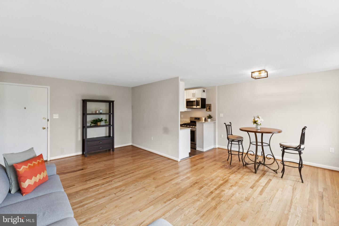 1200 S ARLINGTON RIDGE RD #505, ARLINGTON, Virginia 22202, 1 Bedroom Bedrooms, 4 Rooms Rooms,1 BathroomBathrooms,Residential,For sale,1200 S ARLINGTON RIDGE RD #505,VAAR2059252 MLS # VAAR2059252