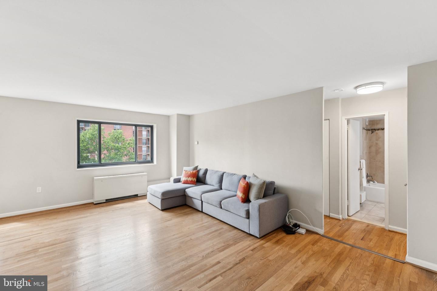 1200 S ARLINGTON RIDGE RD #505, ARLINGTON, Virginia 22202, 1 Bedroom Bedrooms, 4 Rooms Rooms,1 BathroomBathrooms,Residential,For sale,1200 S ARLINGTON RIDGE RD #505,VAAR2059252 MLS # VAAR2059252