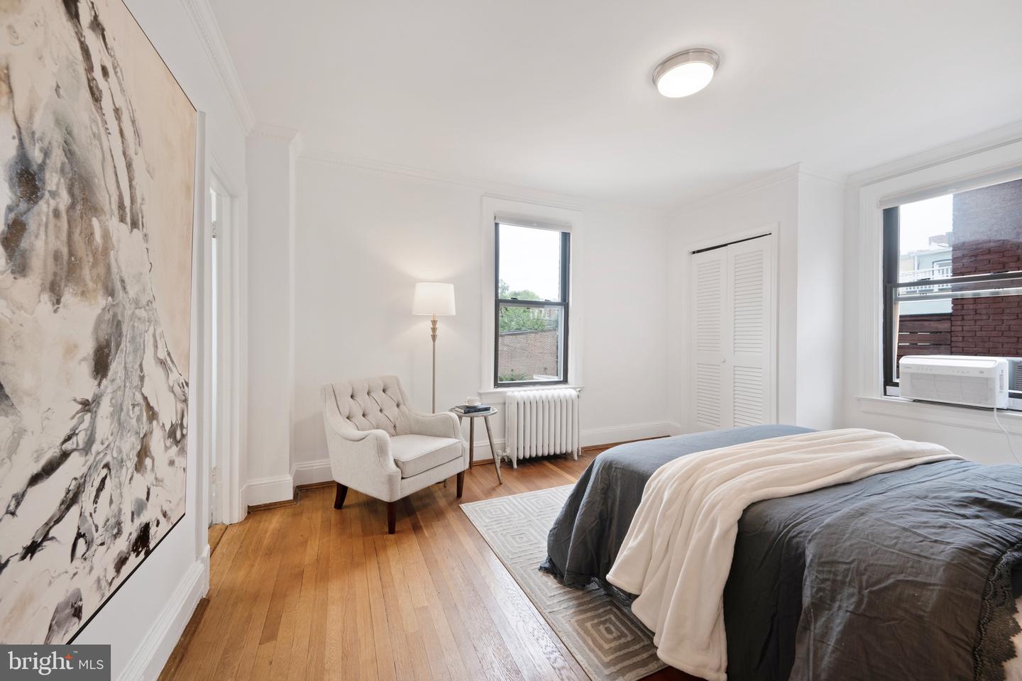 1915 16TH ST NW #203, WASHINGTON, District Of Columbia 20009, 1 Bedroom Bedrooms, 4 Rooms Rooms,1 BathroomBathrooms,Residential,For sale,1915 16TH ST NW #203,DCDC2205890 MLS # DCDC2205890