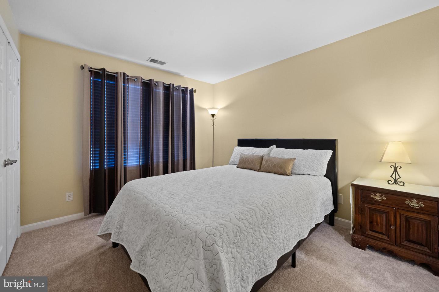 15021 NIGHTFALL LN, WOODBRIDGE, Virginia 22193, 6 Bedrooms Bedrooms, ,3 BathroomsBathrooms,Residential,For sale,15021 NIGHTFALL LN,VAPW2097192 MLS # VAPW2097192