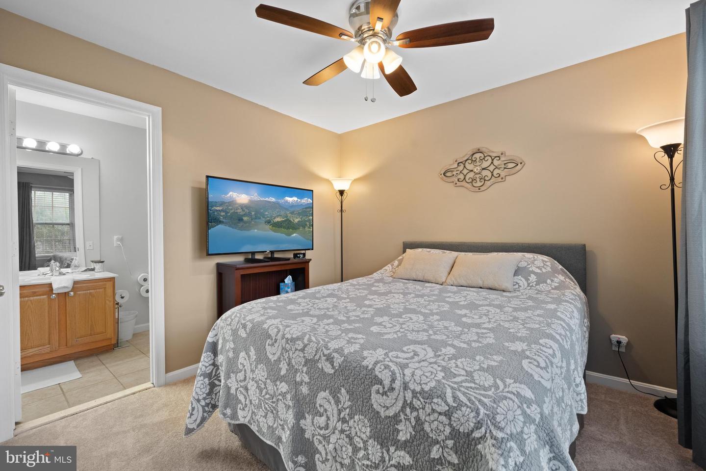 15021 NIGHTFALL LN, WOODBRIDGE, Virginia 22193, 6 Bedrooms Bedrooms, ,3 BathroomsBathrooms,Residential,For sale,15021 NIGHTFALL LN,VAPW2097192 MLS # VAPW2097192