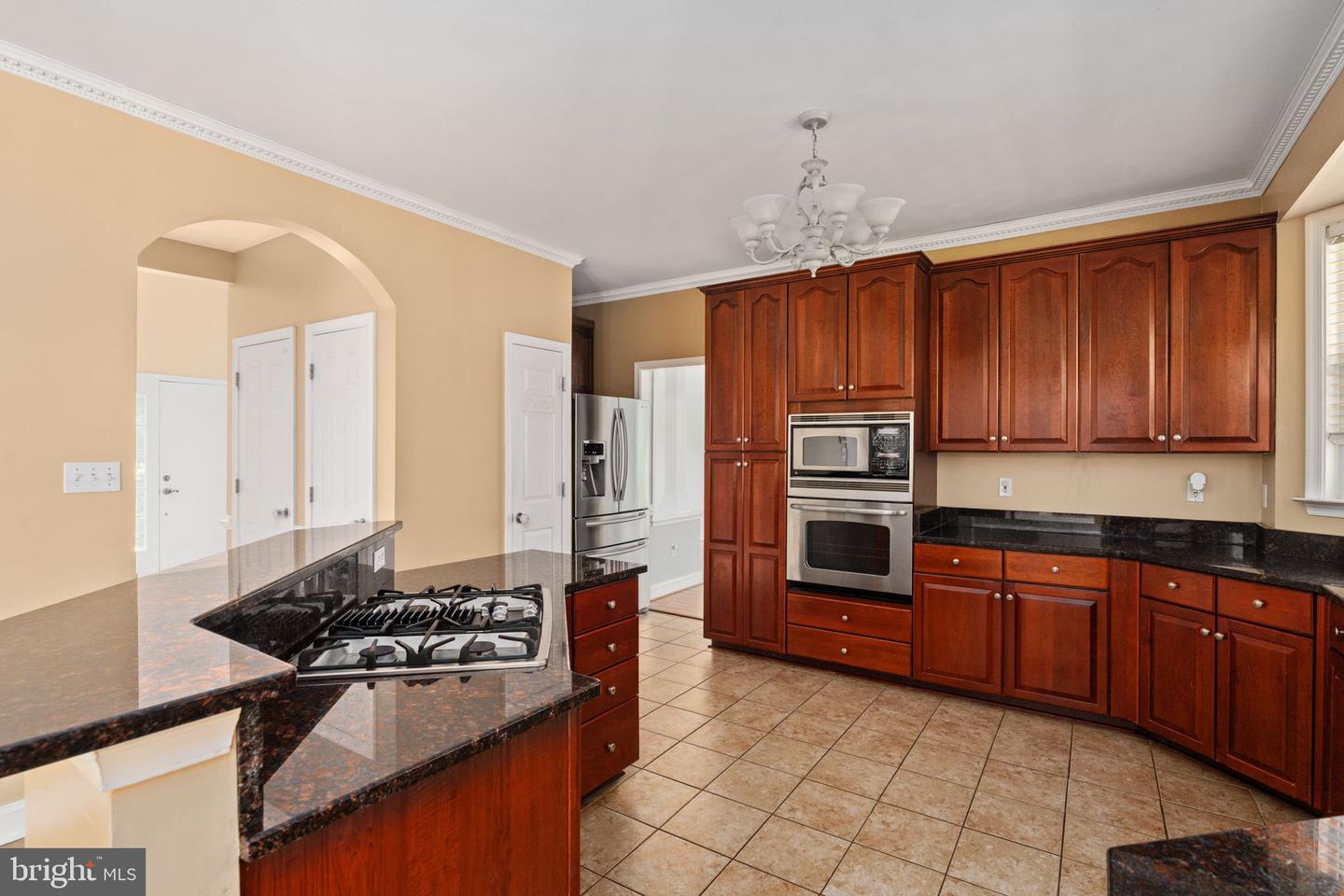 5 OAK CREST CT, FREDERICKSBURG, Virginia 22405, 6 Bedrooms Bedrooms, ,3 BathroomsBathrooms,Residential,For sale,5 OAK CREST CT,VAST2039920 MLS # VAST2039920