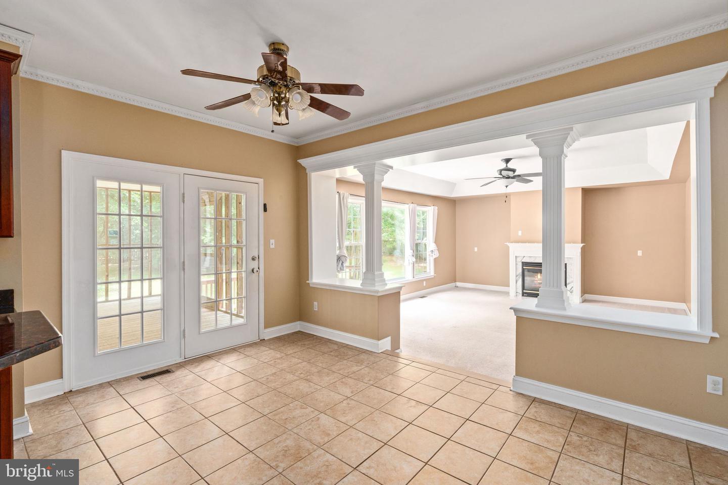 5 OAK CREST CT, FREDERICKSBURG, Virginia 22405, 6 Bedrooms Bedrooms, ,3 BathroomsBathrooms,Residential,For sale,5 OAK CREST CT,VAST2039920 MLS # VAST2039920