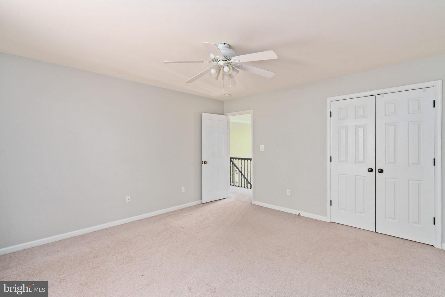 5 OAK CREST CT, FREDERICKSBURG, Virginia 22405, 6 Bedrooms Bedrooms, ,3 BathroomsBathrooms,Residential,For sale,5 OAK CREST CT,VAST2039920 MLS # VAST2039920