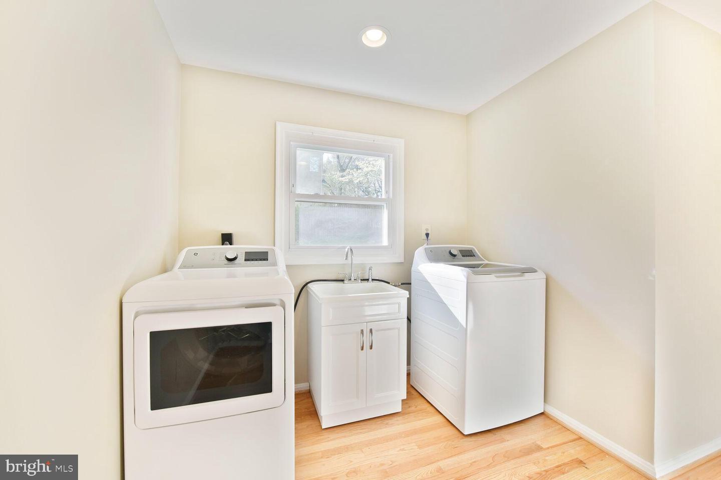 1517 TUBA CT, VIENNA, Virginia 22182, 5 Bedrooms Bedrooms, ,3 BathroomsBathrooms,Residential,For sale,1517 TUBA CT,VAFX2248050 MLS # VAFX2248050