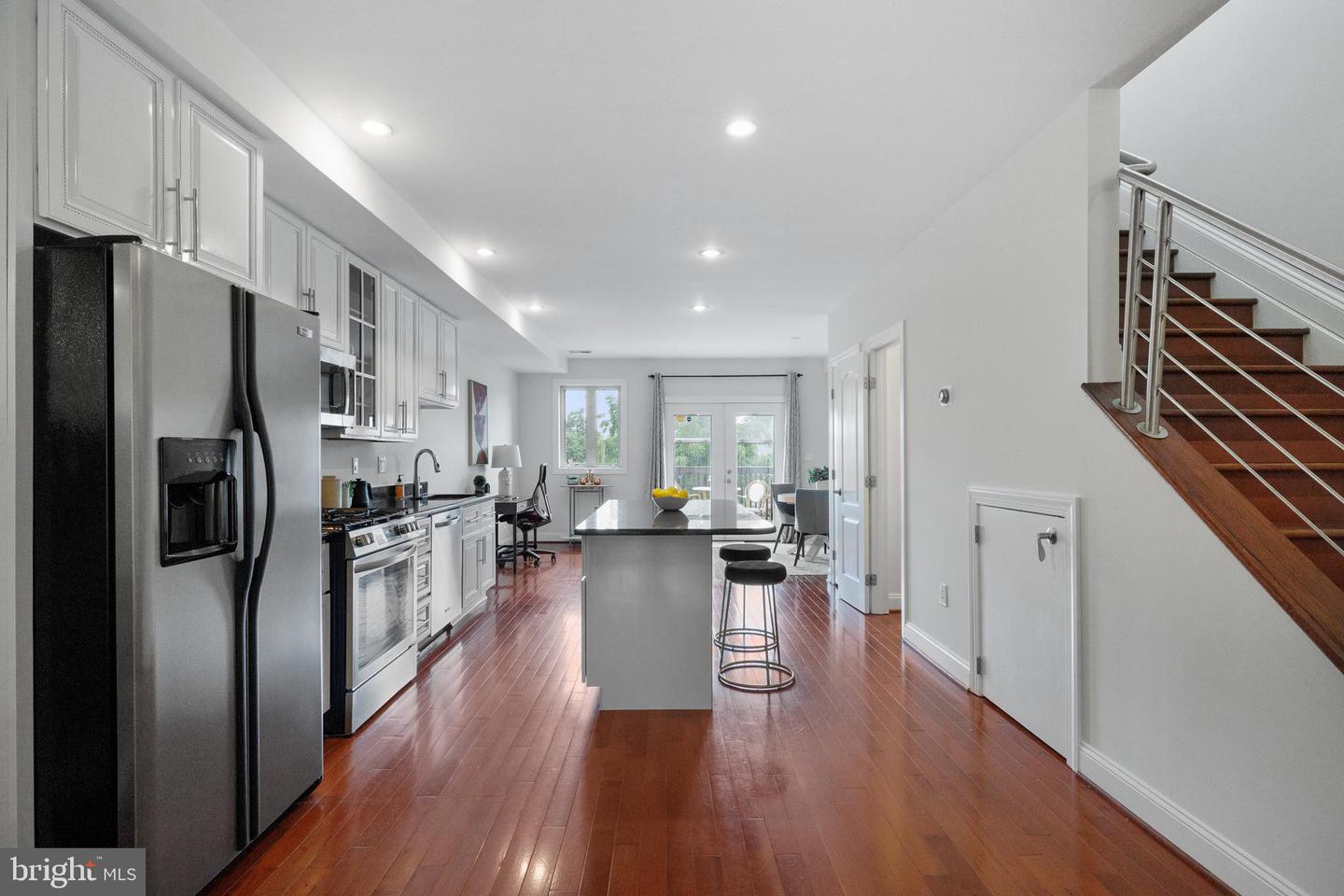 509 M ST NE #4, WASHINGTON, District Of Columbia 20002, 2 Bedrooms Bedrooms, ,2 BathroomsBathrooms,Residential,For sale,509 M ST NE #4,DCDC2206098 MLS # DCDC2206098