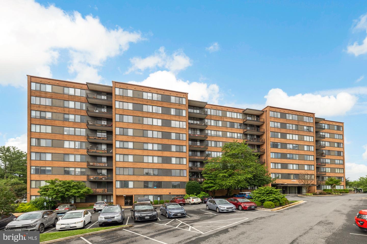 4390 LORCOM LN #503, ARLINGTON, Virginia 22207, 2 Bedrooms Bedrooms, ,1 BathroomBathrooms,Residential,For sale,4390 LORCOM LN #503,VAAR2059286 MLS # VAAR2059286