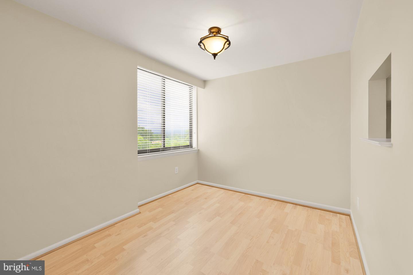 4390 LORCOM LN #503, ARLINGTON, Virginia 22207, 2 Bedrooms Bedrooms, ,1 BathroomBathrooms,Residential,For sale,4390 LORCOM LN #503,VAAR2059286 MLS # VAAR2059286