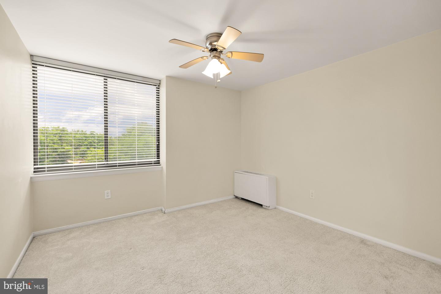 4390 LORCOM LN #503, ARLINGTON, Virginia 22207, 2 Bedrooms Bedrooms, ,1 BathroomBathrooms,Residential,For sale,4390 LORCOM LN #503,VAAR2059286 MLS # VAAR2059286