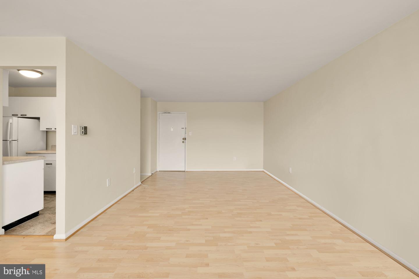 4390 LORCOM LN #503, ARLINGTON, Virginia 22207, 2 Bedrooms Bedrooms, ,1 BathroomBathrooms,Residential,For sale,4390 LORCOM LN #503,VAAR2059286 MLS # VAAR2059286