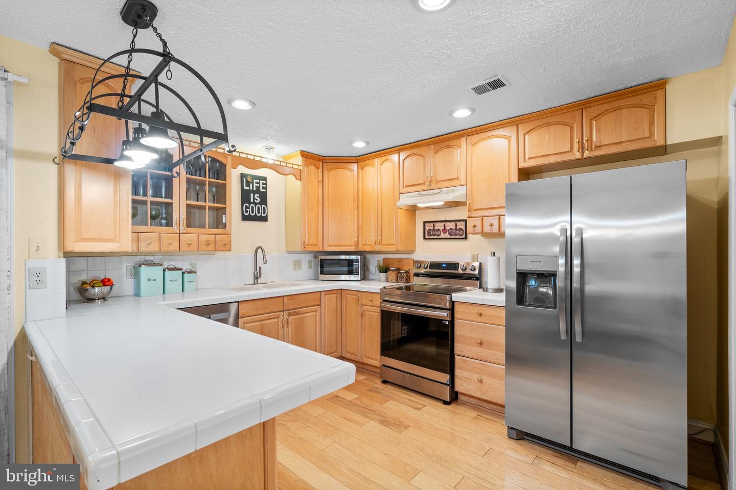 12130 CAPTIVA CT, RESTON, Virginia 20191, 2 Bedrooms Bedrooms, ,2 BathroomsBathrooms,Residential,For sale,12130 CAPTIVA CT,VAFX2247746 MLS # VAFX2247746
