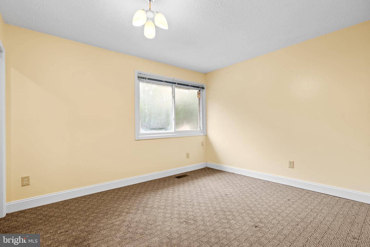 12130 CAPTIVA CT, RESTON, Virginia 20191, 2 Bedrooms Bedrooms, ,2 BathroomsBathrooms,Residential,For sale,12130 CAPTIVA CT,VAFX2247746 MLS # VAFX2247746